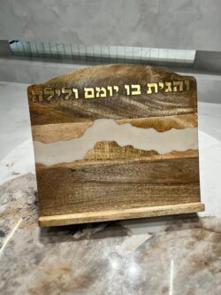 שטנדר עץ אפוקסי "פנינה" מהודר