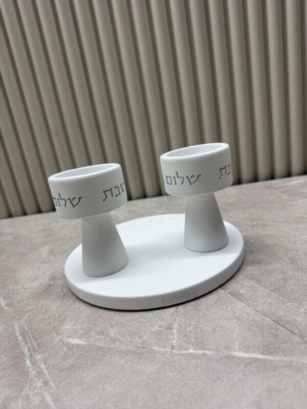 זוג פמוטי בטון מיני ומגש | לבן